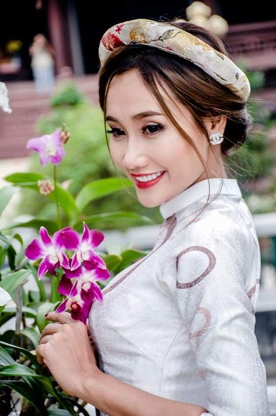Người mẫu hoa khôi Huỳnh Thi